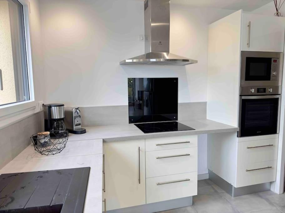 Maison Vue Mer Chez Aline Digosville المظهر الخارجي الصورة